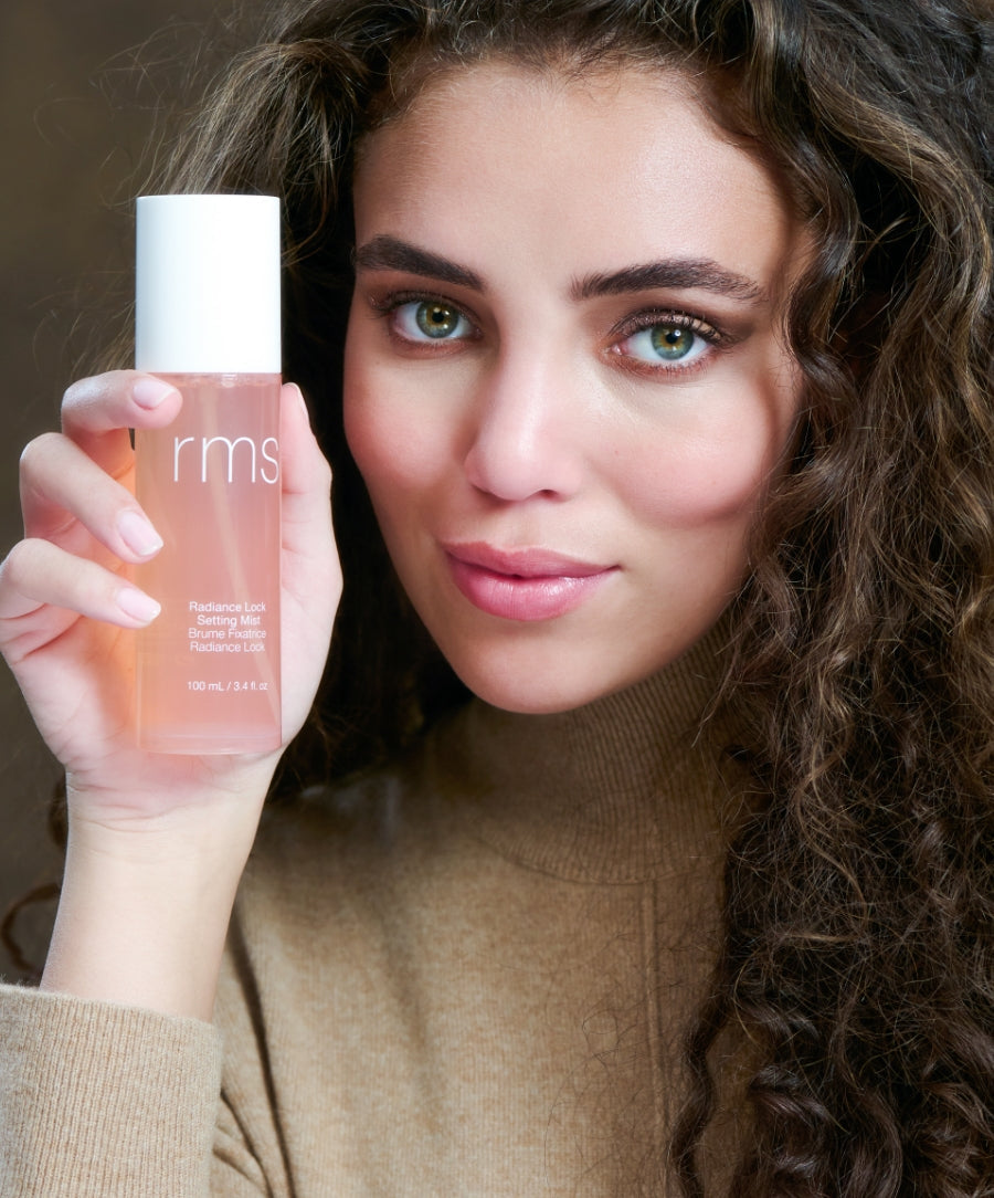 Radiance Lock Setting Mist Lightweight Setting Mist for Radiant Makeup Wear