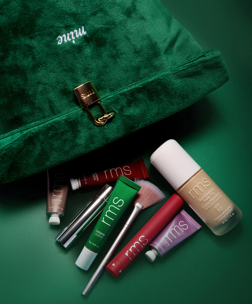 The Chameleon 2 Piece Set Coordinated Beauty Set for Everyday Makeup
