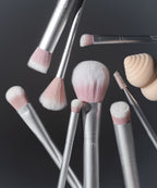 The Artist Toolkit Makeup Tool for Easy Everyday Application