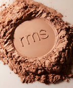 Hydra Setting Powder Lightweight Setting Powder for a Natural Finish