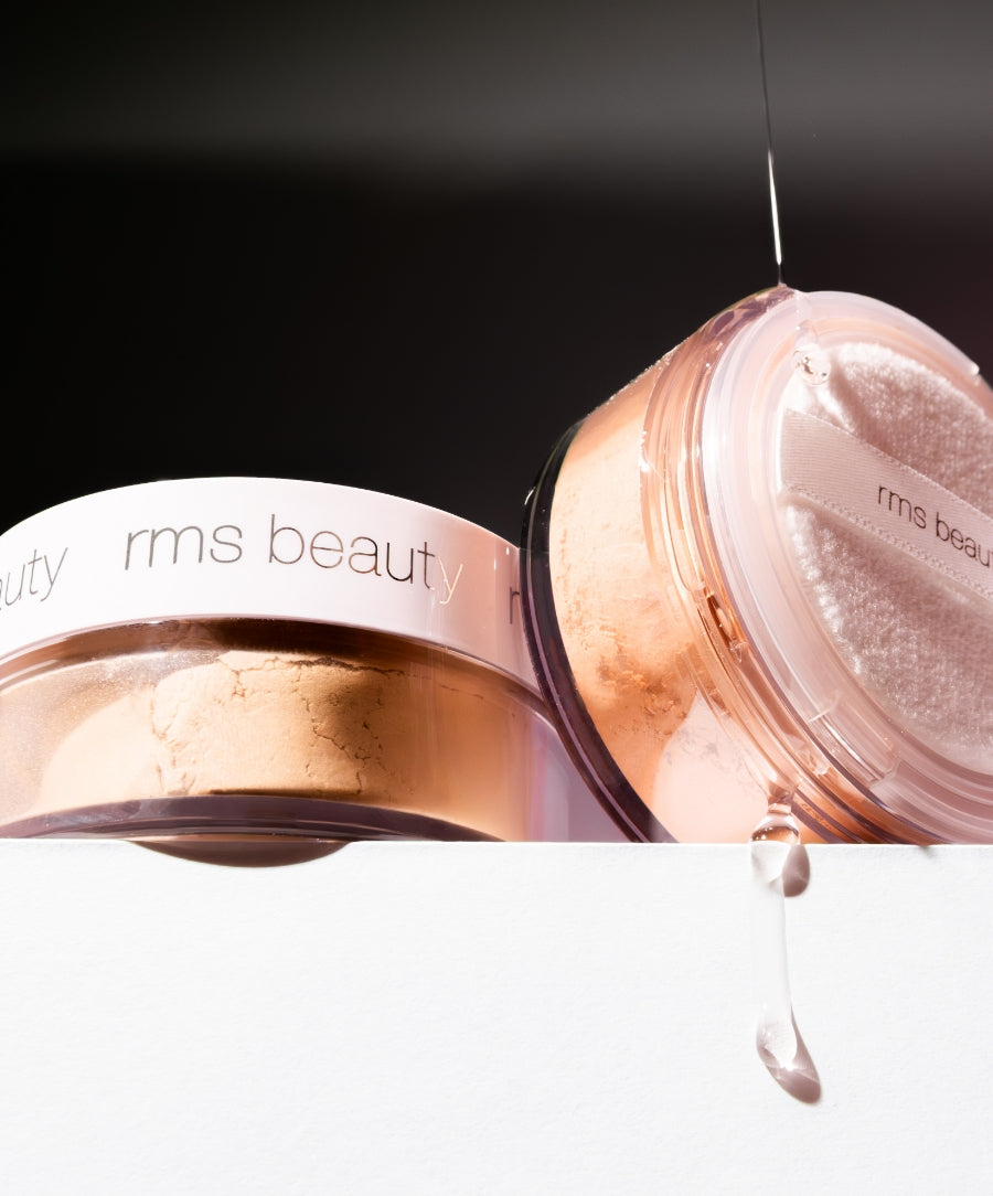 Hydra Setting Powder Lightweight Setting Powder for a Natural Finish