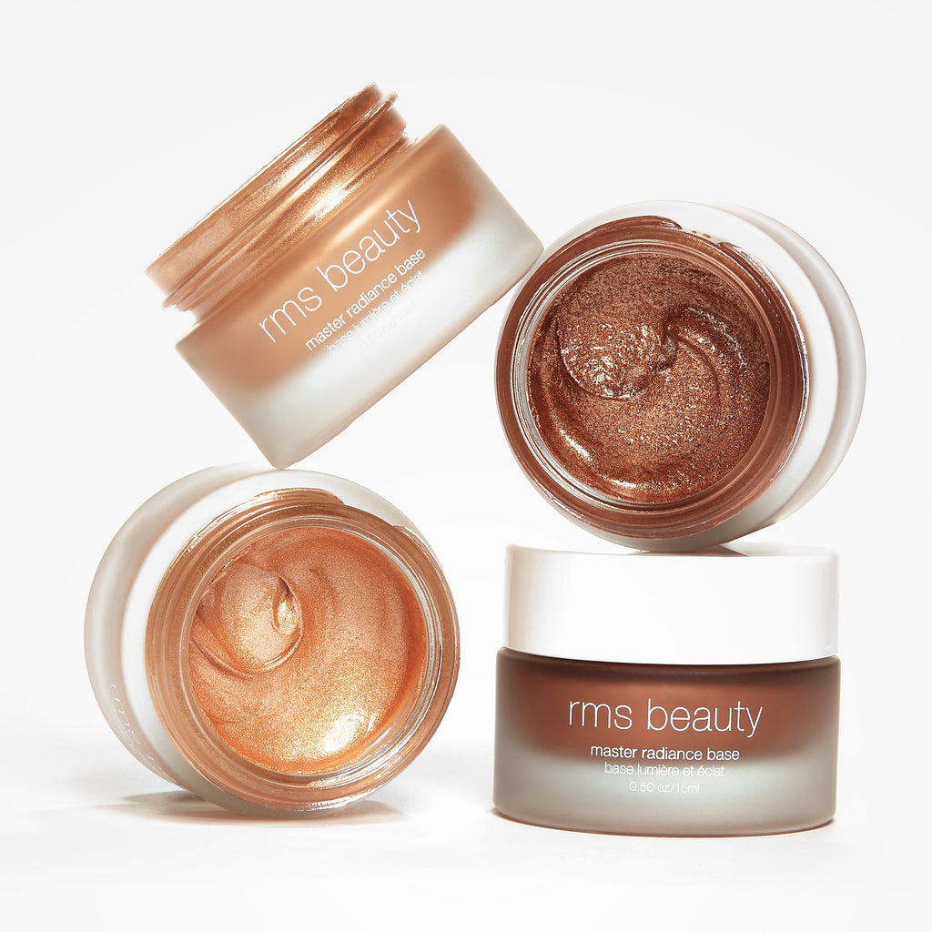 Master Radiance Base Radiant Highlighter for a Natural Looking Glow