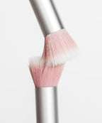Skin2Skin Blush Brush Makeup Tool with Easy Everyday Application