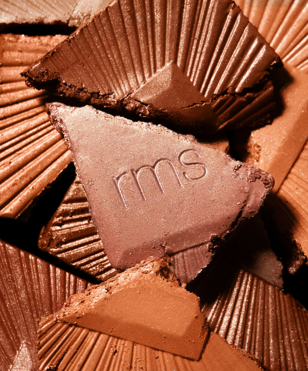 ReDimension Hydra Bronzer Buildable Bronzer for Warm Natural Looking Color